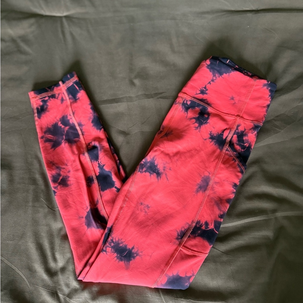 Lululemon Athletica Red and Black Leggings for Active Wear